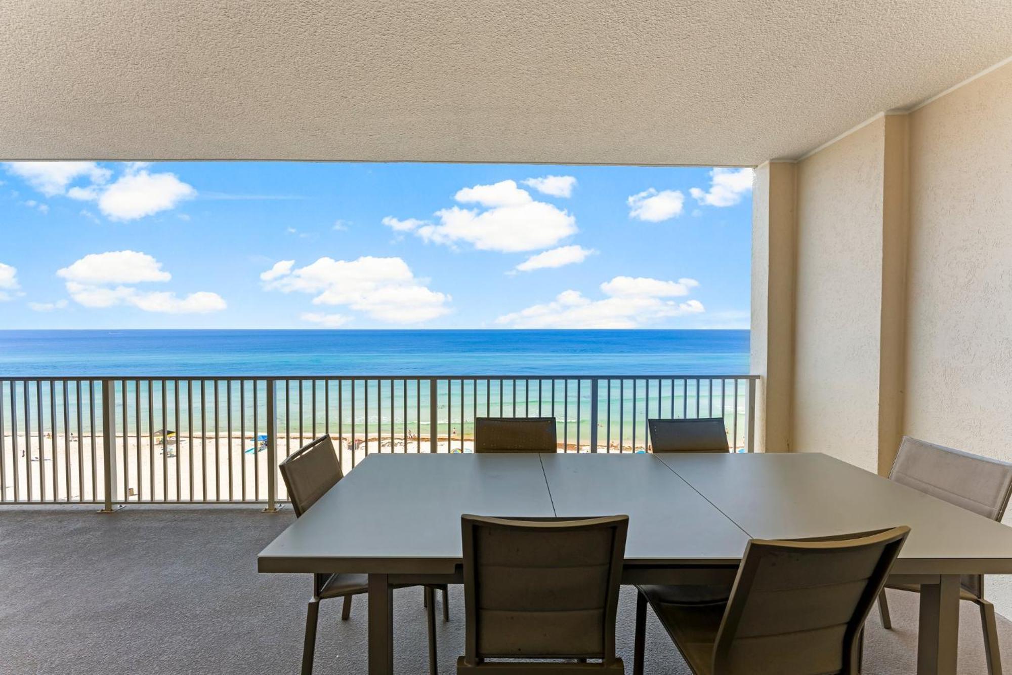 Ocean Reef Beach Resort! Beach Front! Free Seasonal Beach Chairs! By Dolce Vita Getaways Pcb Панама Сити Бийч Екстериор снимка